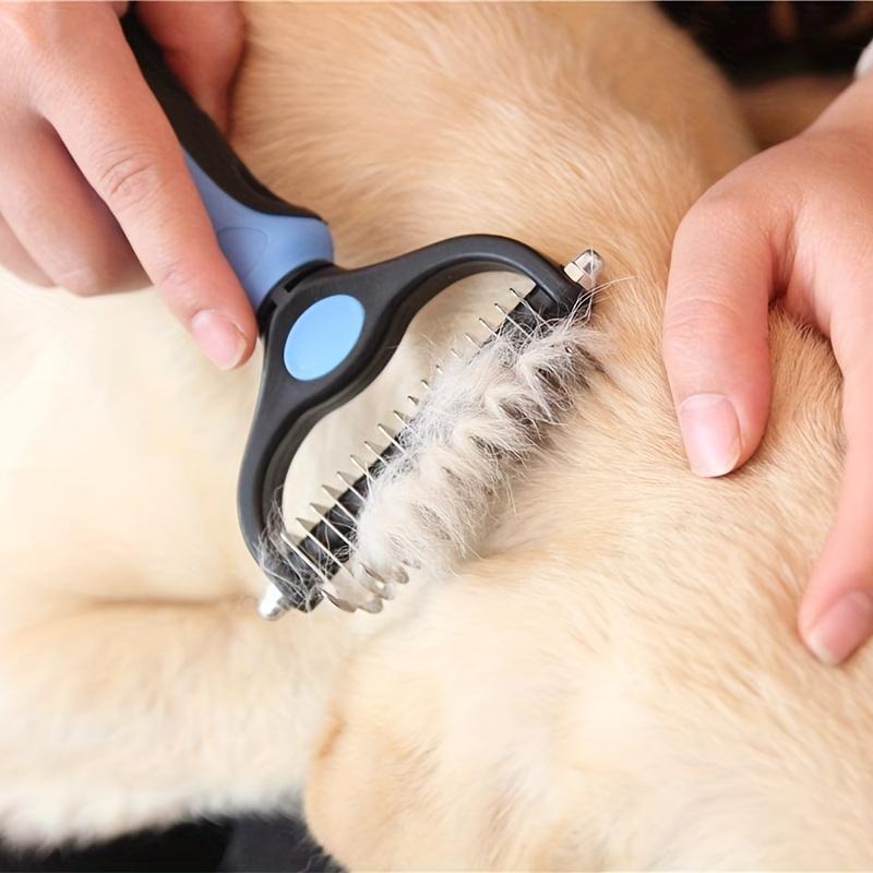 Pet Grooming Deshedding Brush/ Fur Remover